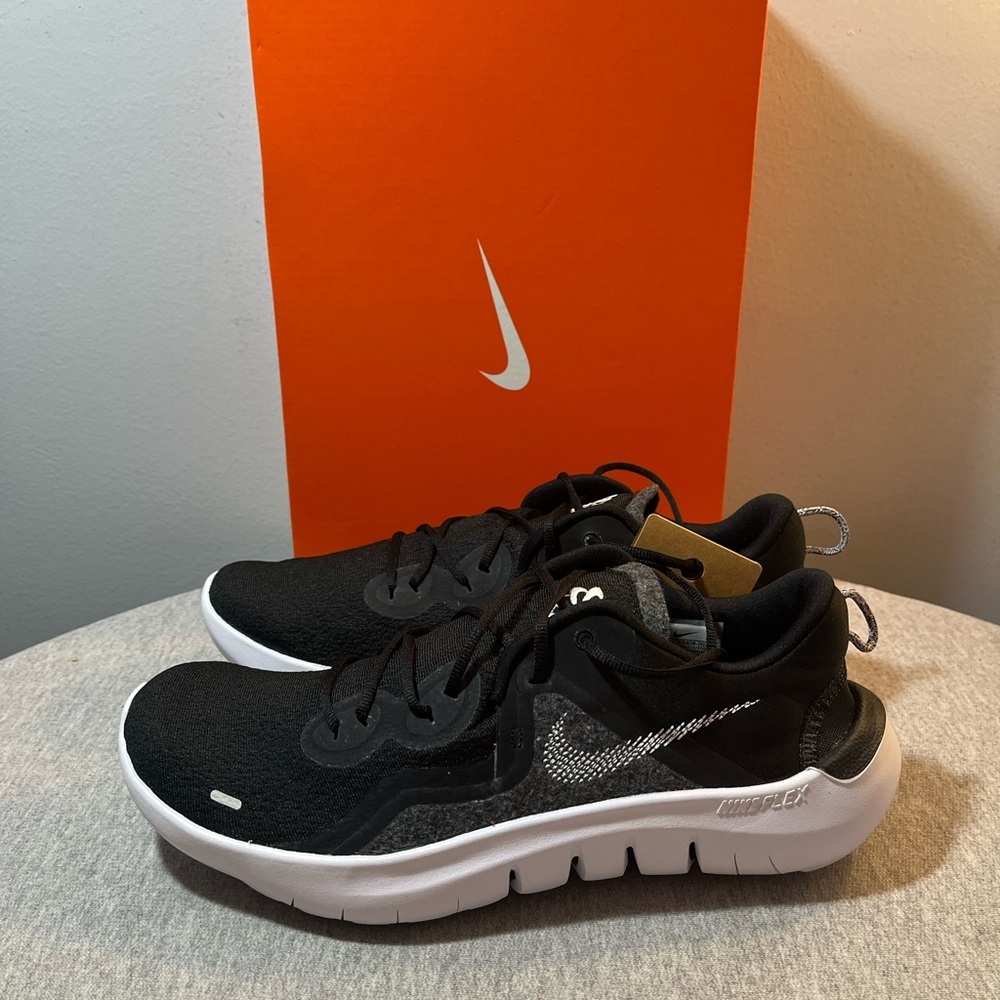 Nike Flex 2021 RN Black White Smoke Grey Men's Running Shoes Size 12 CW3408-002 - Picture 4 of 11